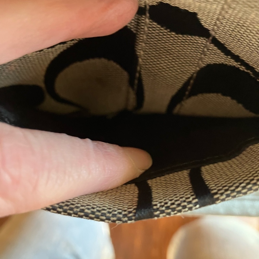 Coach Shoulder Purse Vintage Black Gray Gold Canvas Leather Jacquard. 9”x13” - Picture 6 of 12